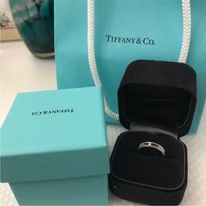 🩵🩵🩵Tiffany & Co Double Milgrain Wedding Band Ring
